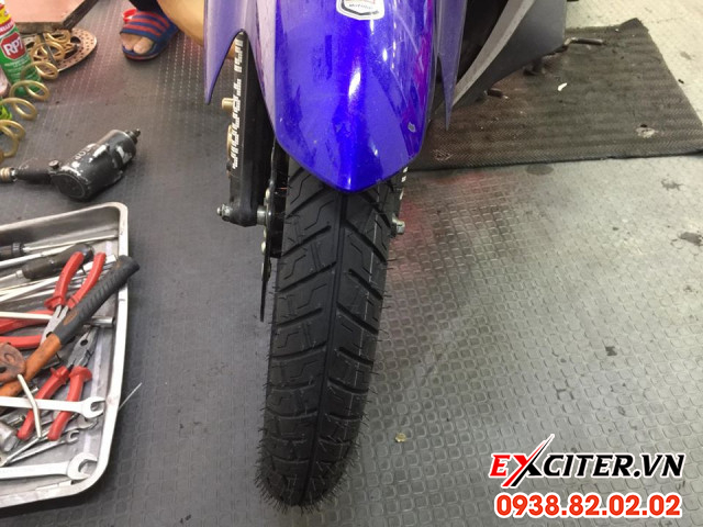 Vỏ michelin city grip pro 8090-17 cho exciter - 2