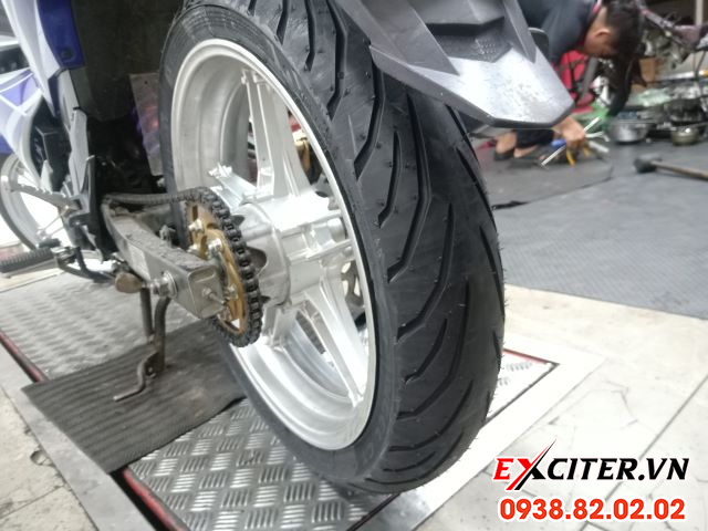 Chọn mua lốp pirelli cho exciter 150 loại nào tốt  - 2