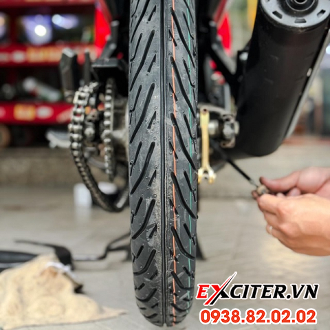 Vỏ maxxis 7090-17 m6002 cho exciter - 1