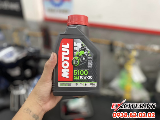 Nhớt motul 5100 4t 10w30 08l cho exciter - 1