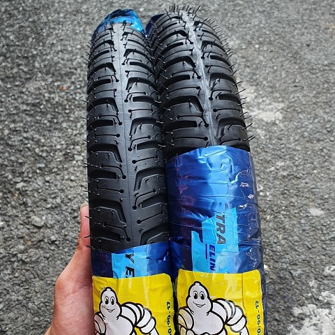 Vỏ Michelin City Extra 60/90-17 cho Exciter