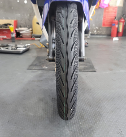 Vỏ Maxxis 70/90-17 gai 3D không ruột cho Exciter