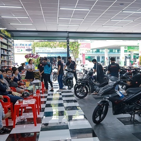 Vỏ xe Deli SB 170 Power Storm XP 70/90-17 cho Exciter